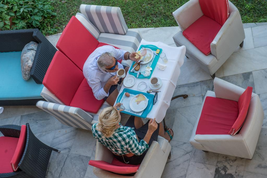 Verdelis Inn Epidaurus Buitenkant foto