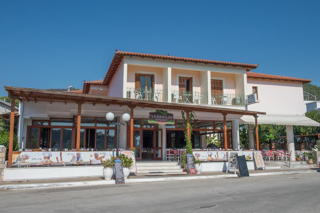 Verdelis Inn Epidaurus Buitenkant foto