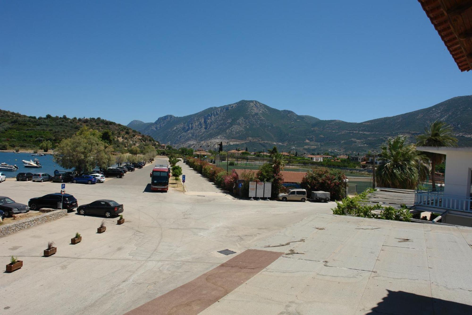 Verdelis Inn Epidaurus Buitenkant foto