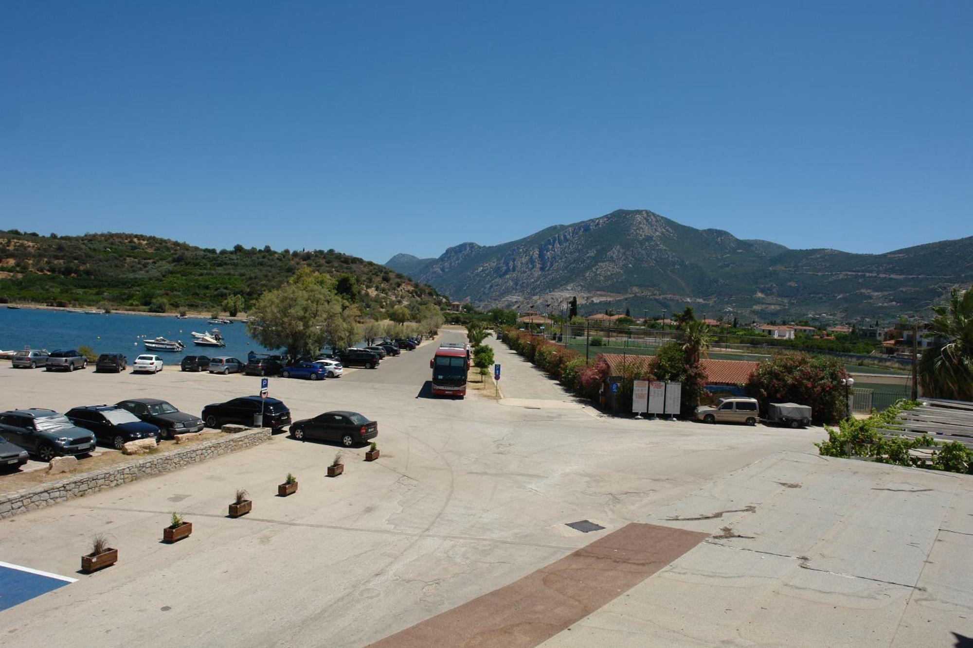 Verdelis Inn Epidaurus Buitenkant foto